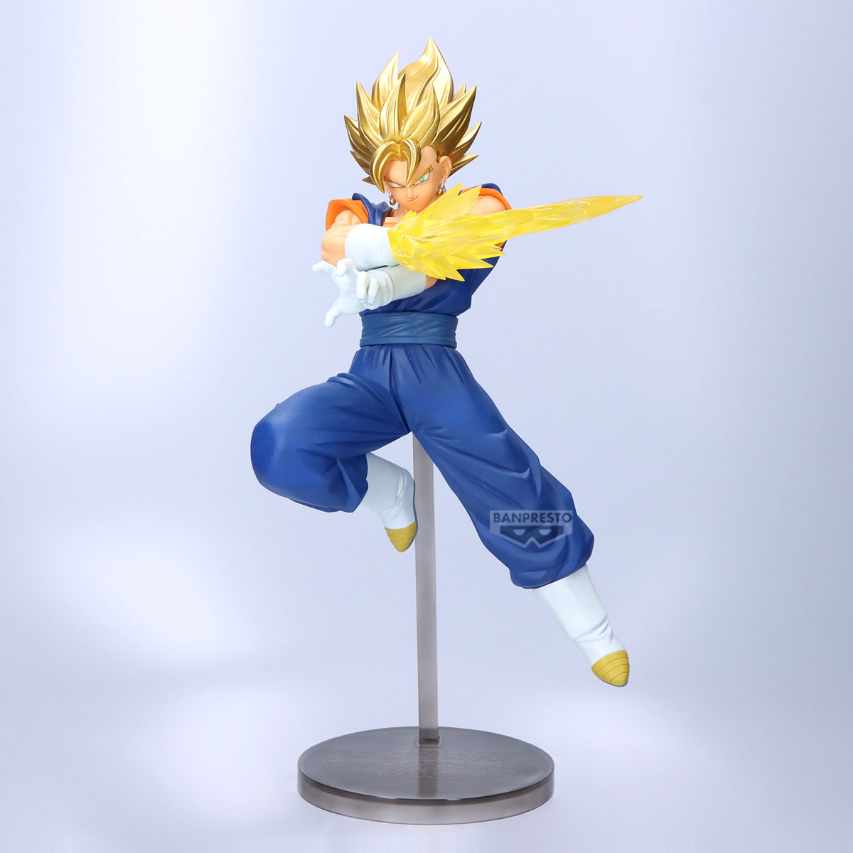 dragon ball figure, anime figure, super vegito figure, vegito figure, dokkan battle figure, 10th anniversary figure, banpresto figure, front view