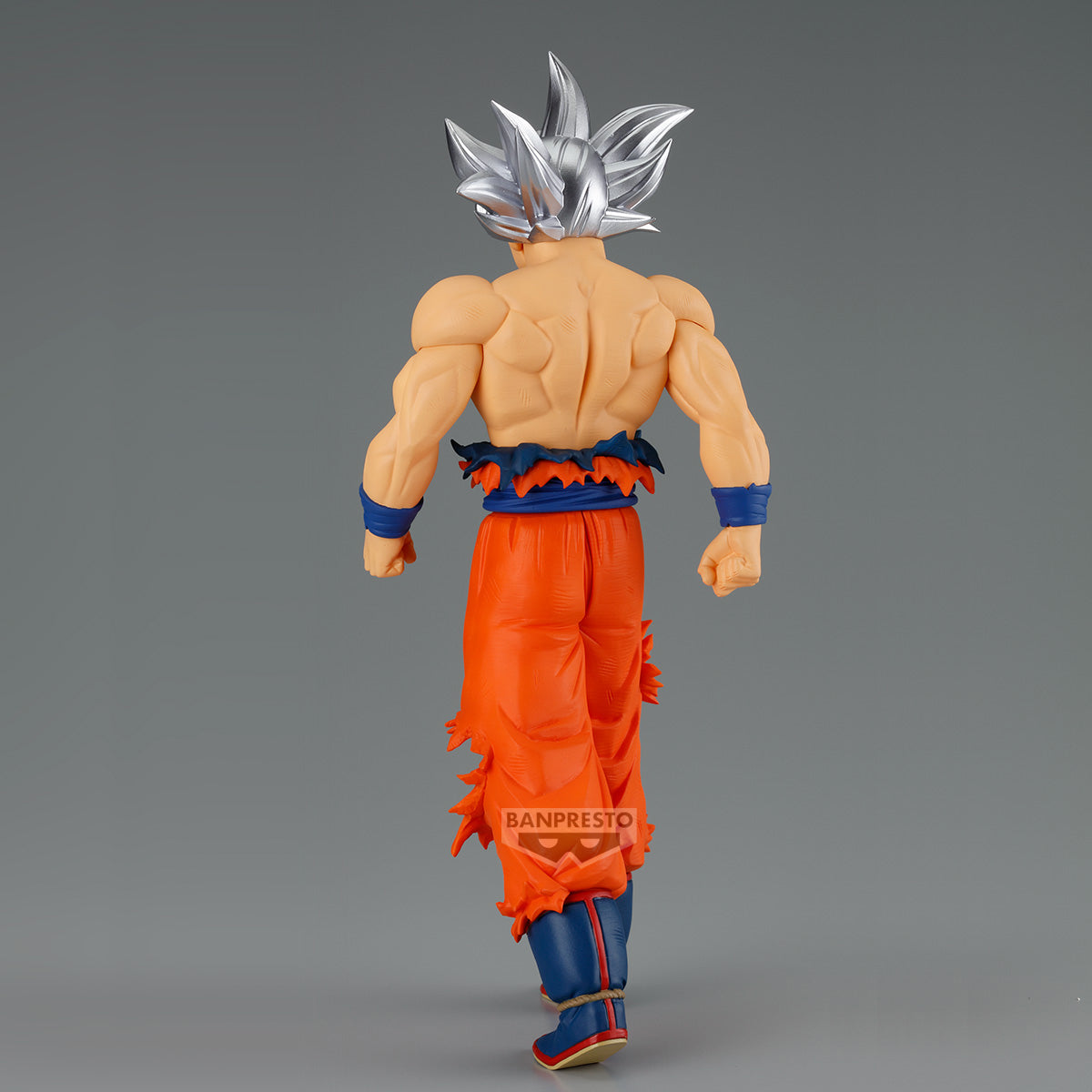 dragon ball figure, anime figure, goku figure, son goku figure, solid edge works figure, ultra instinct figure, banpresto figure, back view