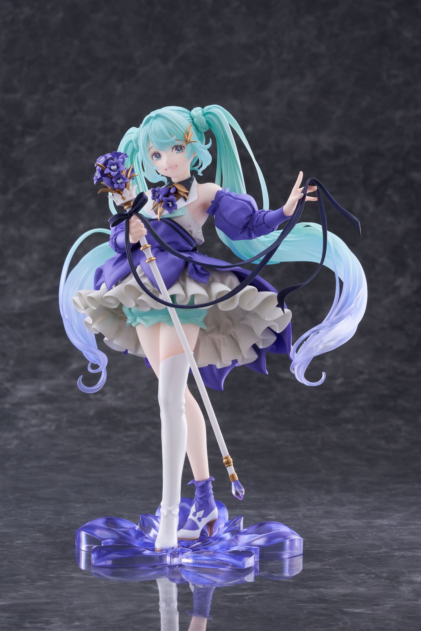 AMP+ Figure - Hatsune Miku - Birthday 2024 (Flower Ver.)