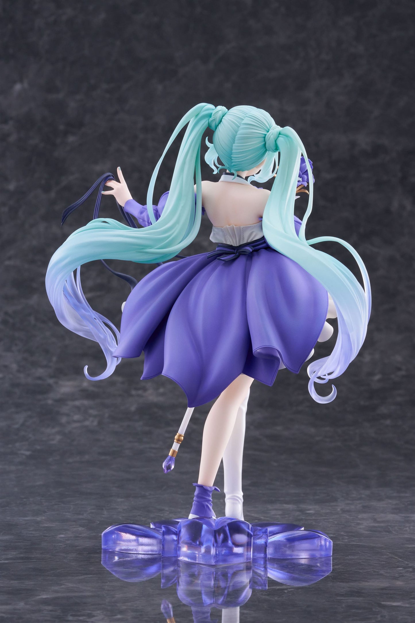 AMP+ Figure - Hatsune Miku - Birthday 2024 (Flower Ver.)