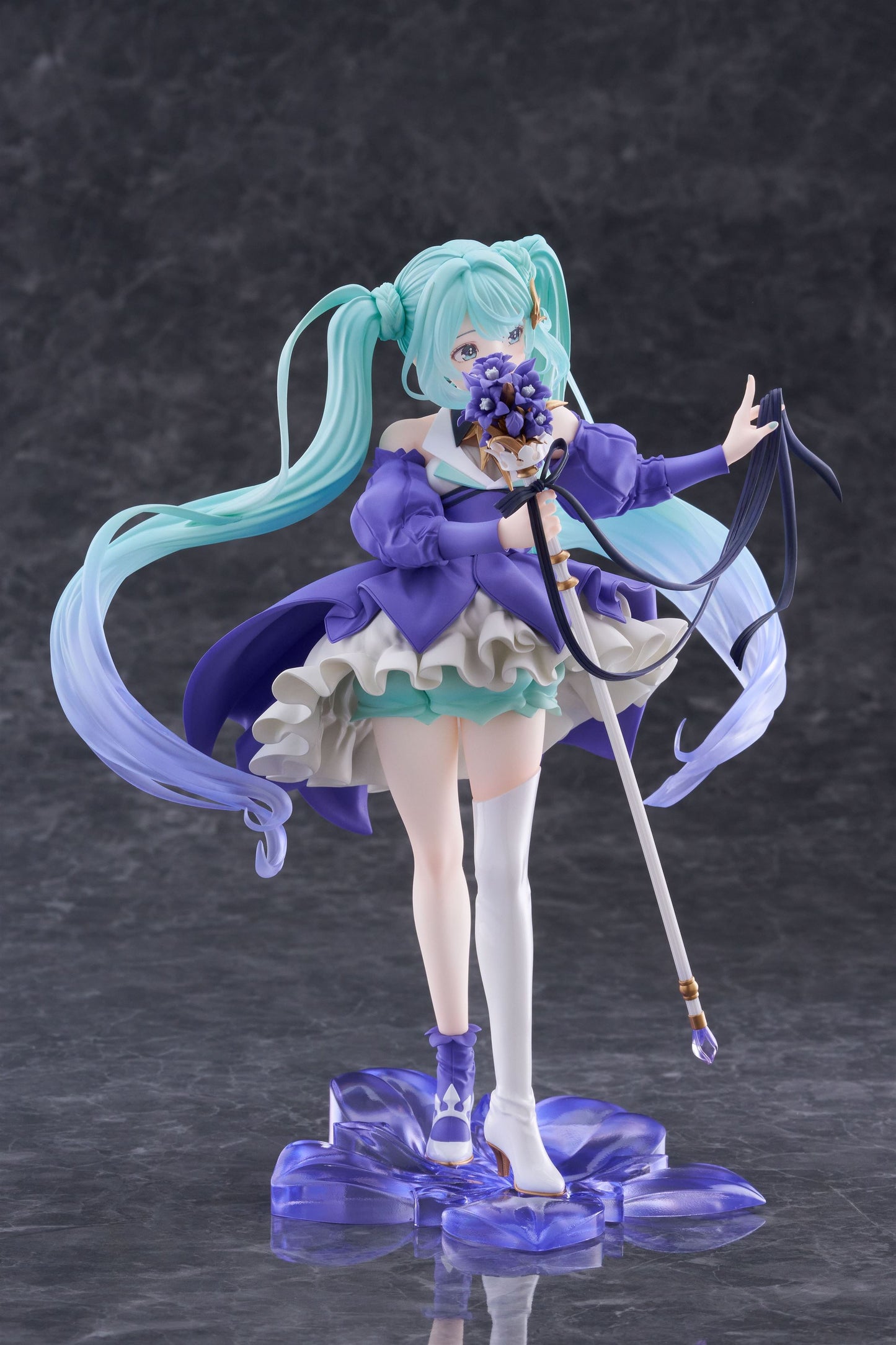 AMP+ Figure - Hatsune Miku - Birthday 2024 (Flower Ver.)
