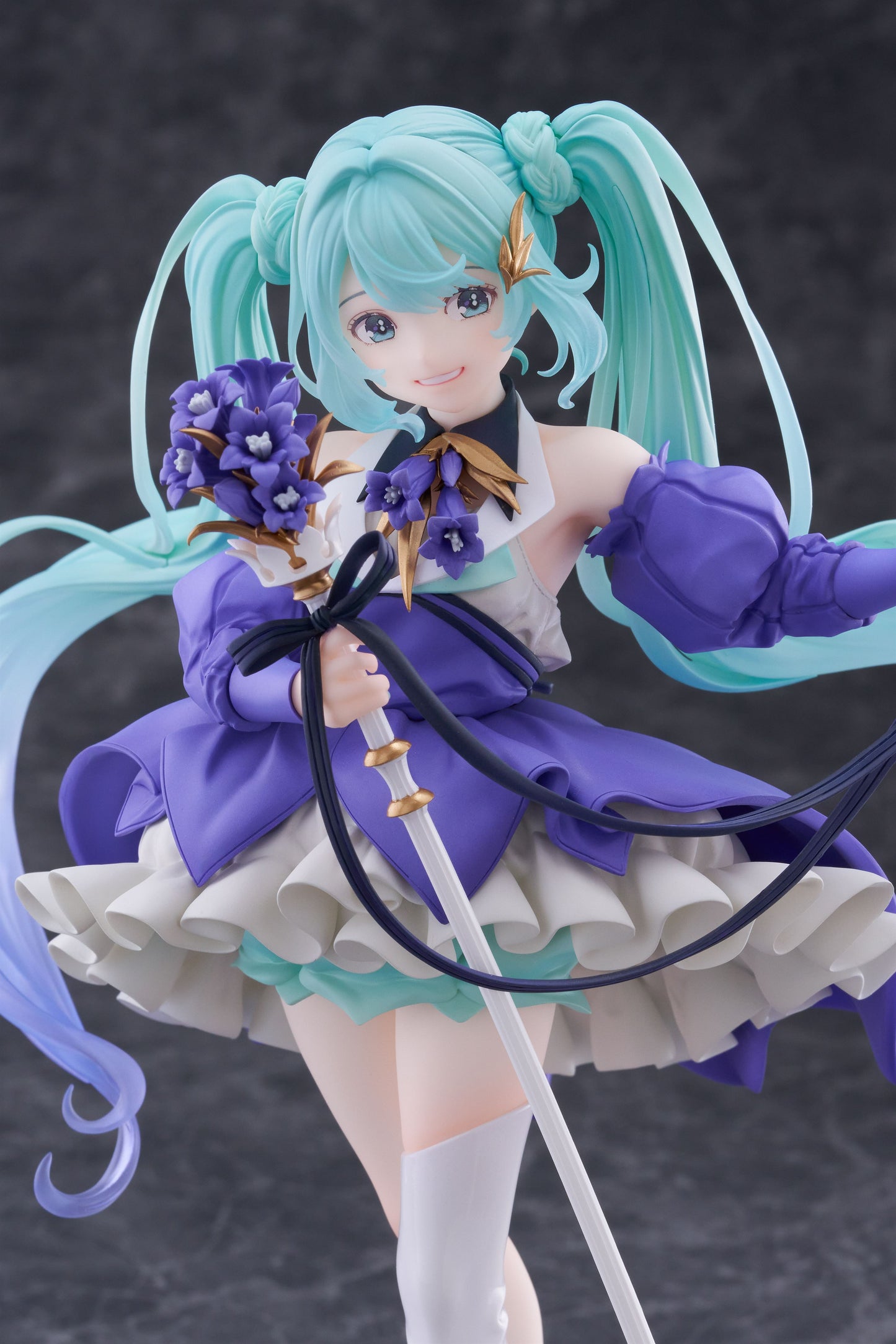 AMP+ Figure - Hatsune Miku - Birthday 2024 (Flower Ver.)