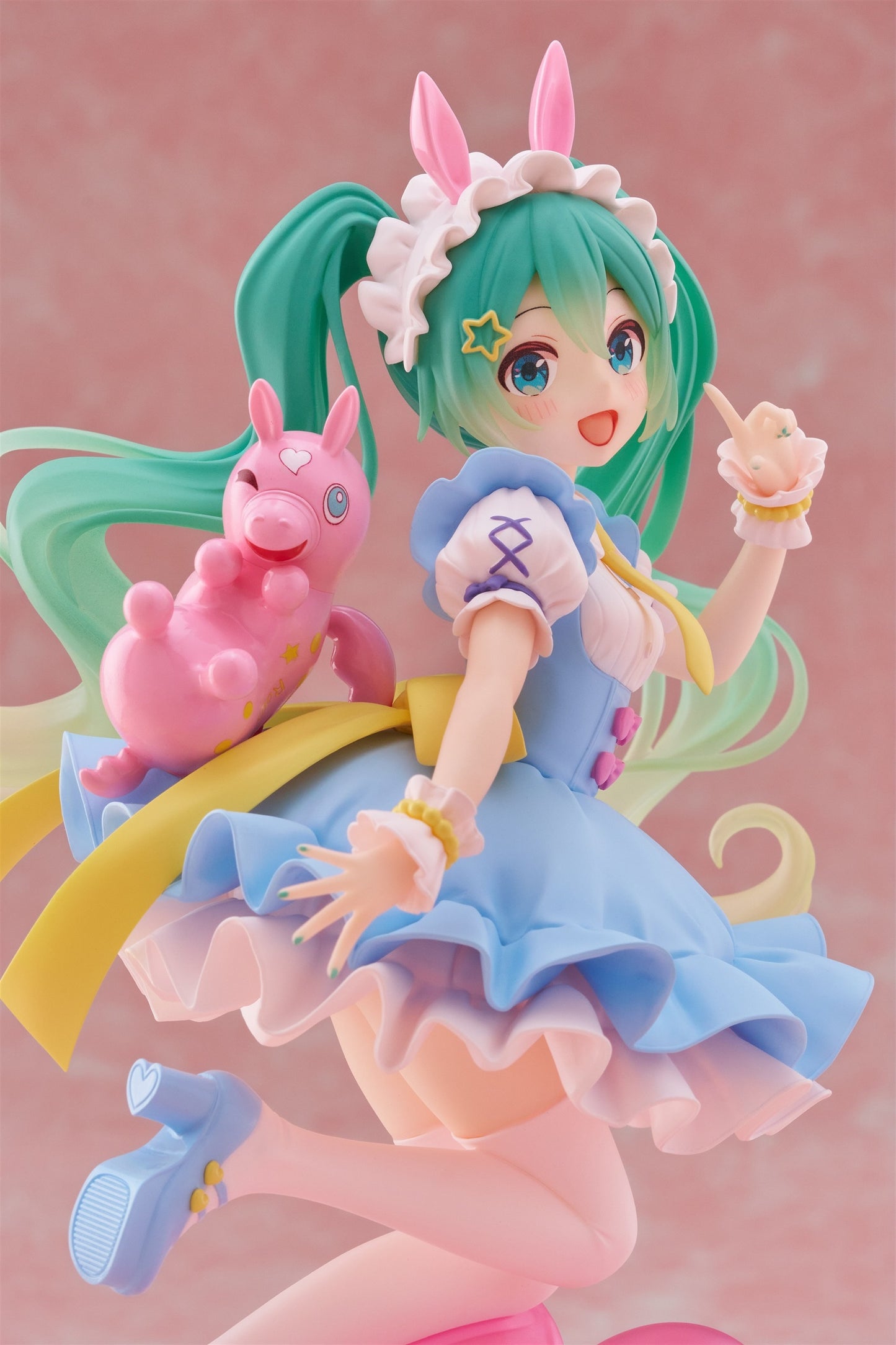 vocaloid figure, anime figure, hatsune miku figure, amp+ figure, amp plus figure, hatsune miku x rody figure, taito figure, T40380, side view, close up view