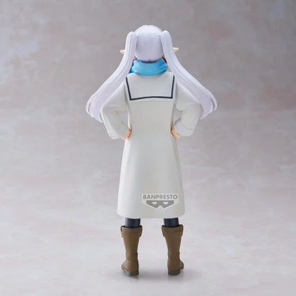 frieren beyonds journey end figure, anime figure, frieren figure, banpresto figure, winter coat figure,