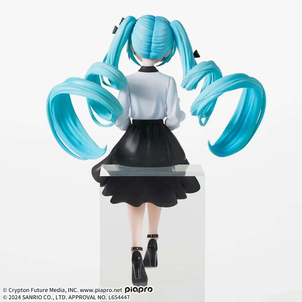 Chokonose Premium Figure - Hatsune Miku x Cinnamoroll (Osumashi Ver.)