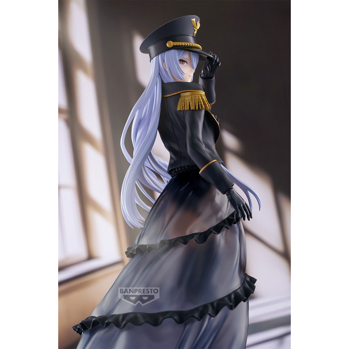 my dress up darling figure, anime figure, marin kitagawa, black lobelia, espresto figure, banpresto figure, side view with background
