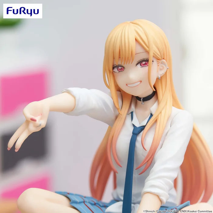my dress up darling figure, anime figure, marin kitagawa figure, noodle stopper figure, furyu figure, FR36969, front view with background, close up view
