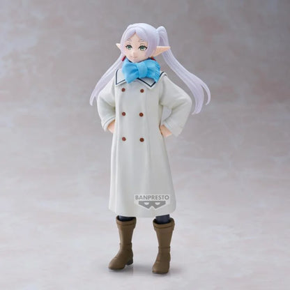 frieren beyonds journey end figure, anime figure, frieren figure, banpresto figure, winter coat figure,
